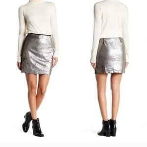 🆕 Romeo & Juliet Couture Black Sequin Mini Skirt